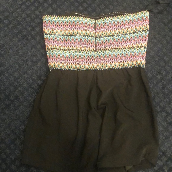 Heartbeeps Strapless Romper - Picture 2 of 4